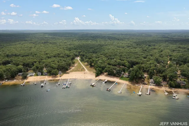 $189,000 | 7848 West Minising Point Drive, Baldwin, MI 49304