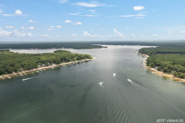 $189,000 | 7848 West Minising Point Drive, Baldwin, MI 49304