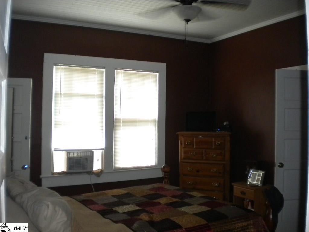 307 East Florida Street Clinton, SC 29325 - Photo 12 of 24 Gallery Image 12