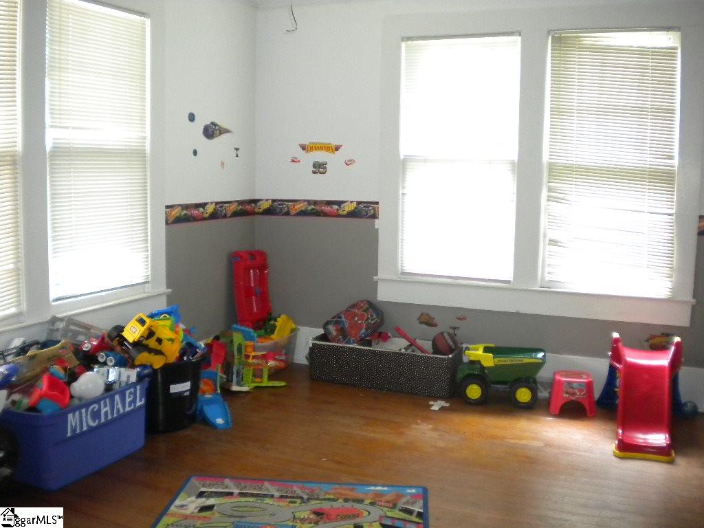 307 East Florida Street Clinton, SC 29325 - Photo 15 of 24 Gallery Image 15