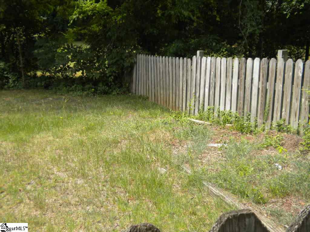 307 East Florida Street Clinton, SC 29325 - Photo 22 of 24 Gallery Image 22