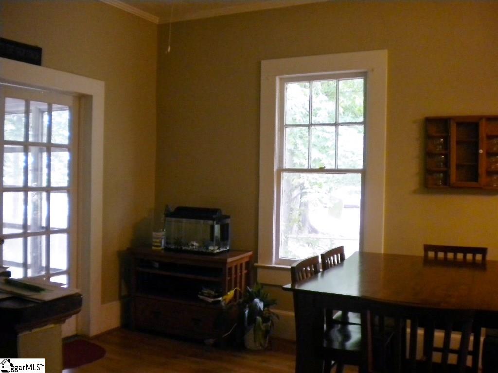 307 East Florida Street Clinton, SC 29325 - Photo 9 of 24 Gallery Image 9