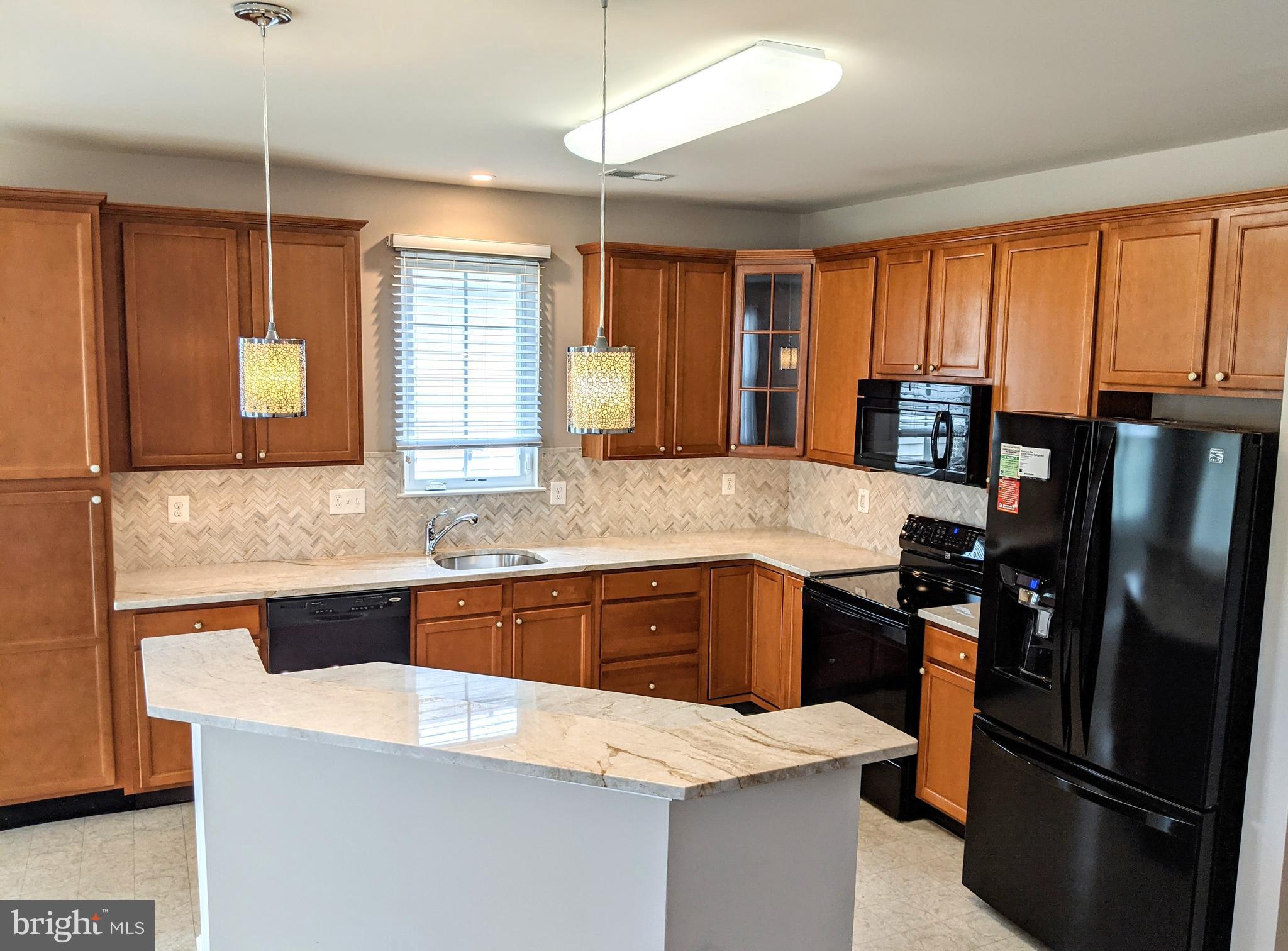 24 Groff Street Clayton, NJ 08312 - Photo 4 of 21 Kitchen