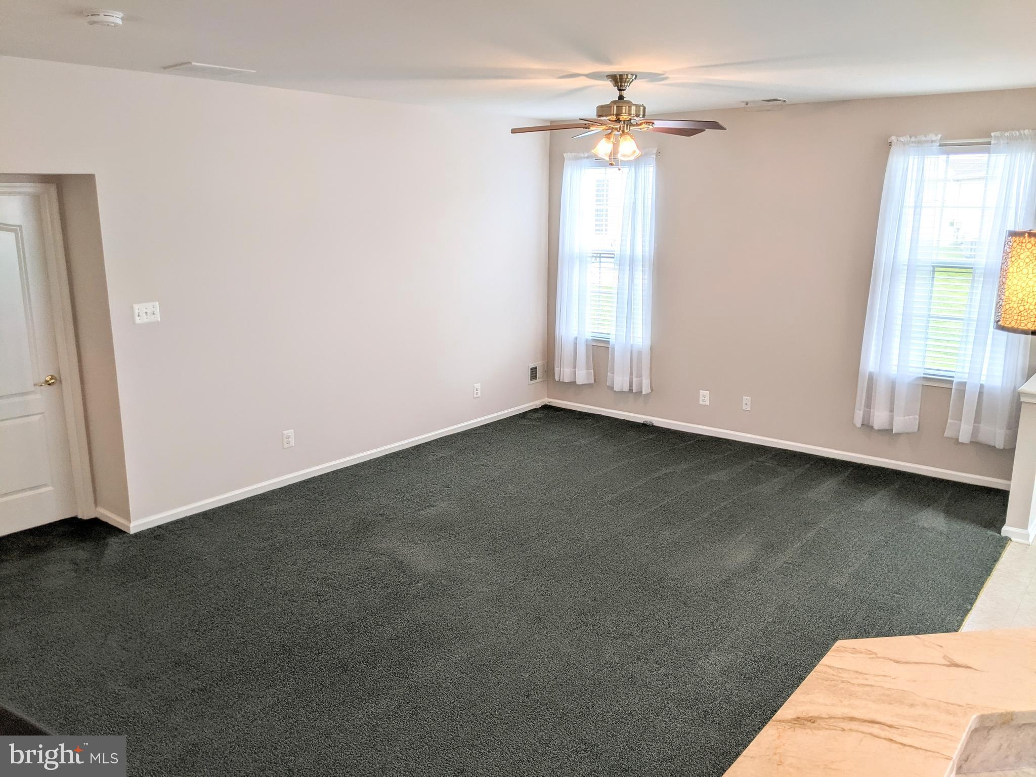 24 Groff Street Clayton, NJ 08312 - Photo 9 of 21 Great Room