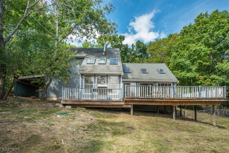 30 Shale Hill Road Wantage, NJ 07461 - Photo 3 of 23 Gallery Image 3