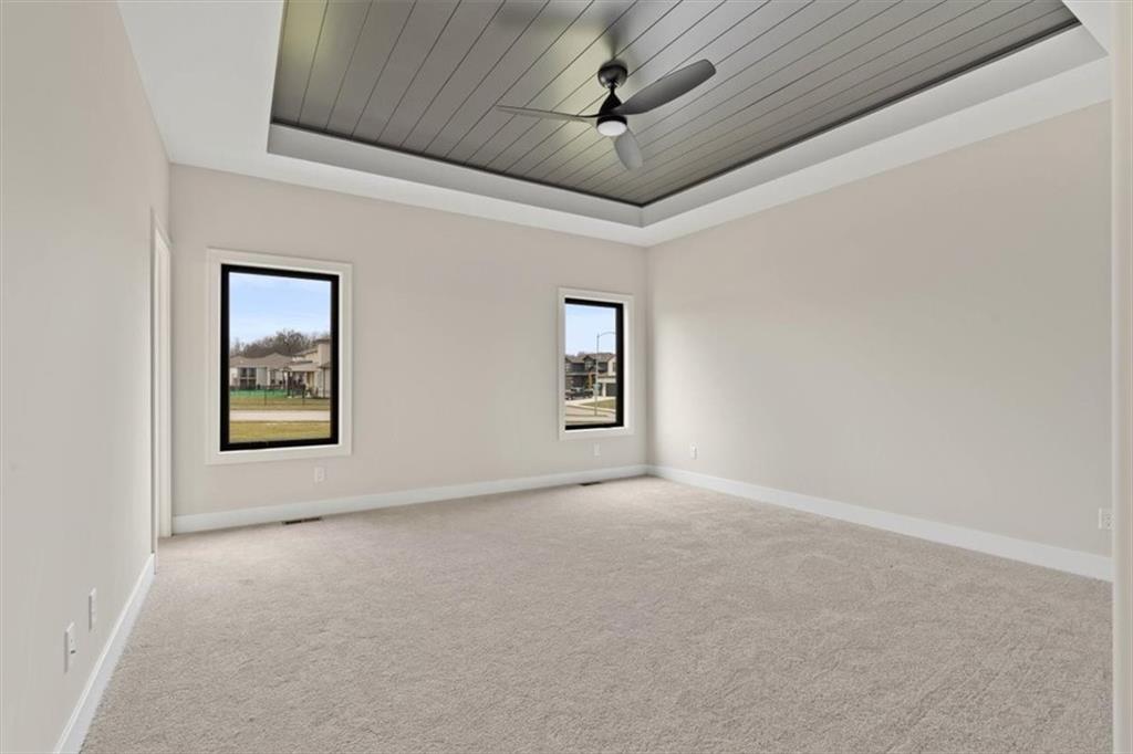 2303 Southwest Serena Place Lee's Summit, MO 64082 - Photo 16 of 27