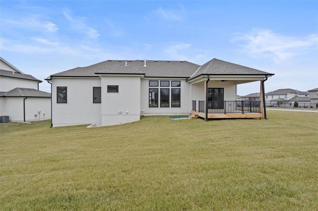 2303 Southwest Serena Place Lee's Summit, MO 64082 - Photo 29 of 32