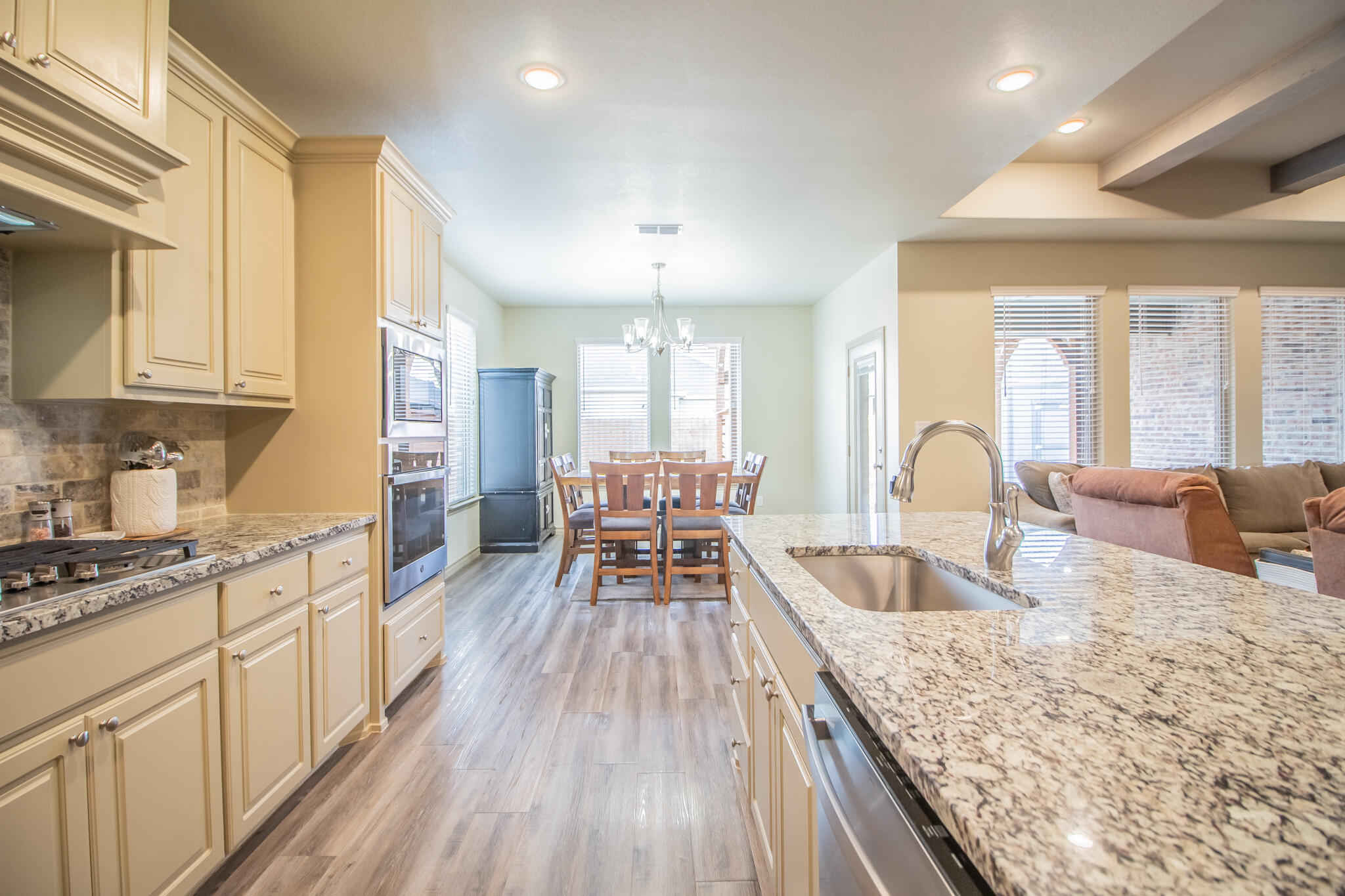 7204 23rd Street Lubbock, TX 79407 - Photo 12 of 33 12