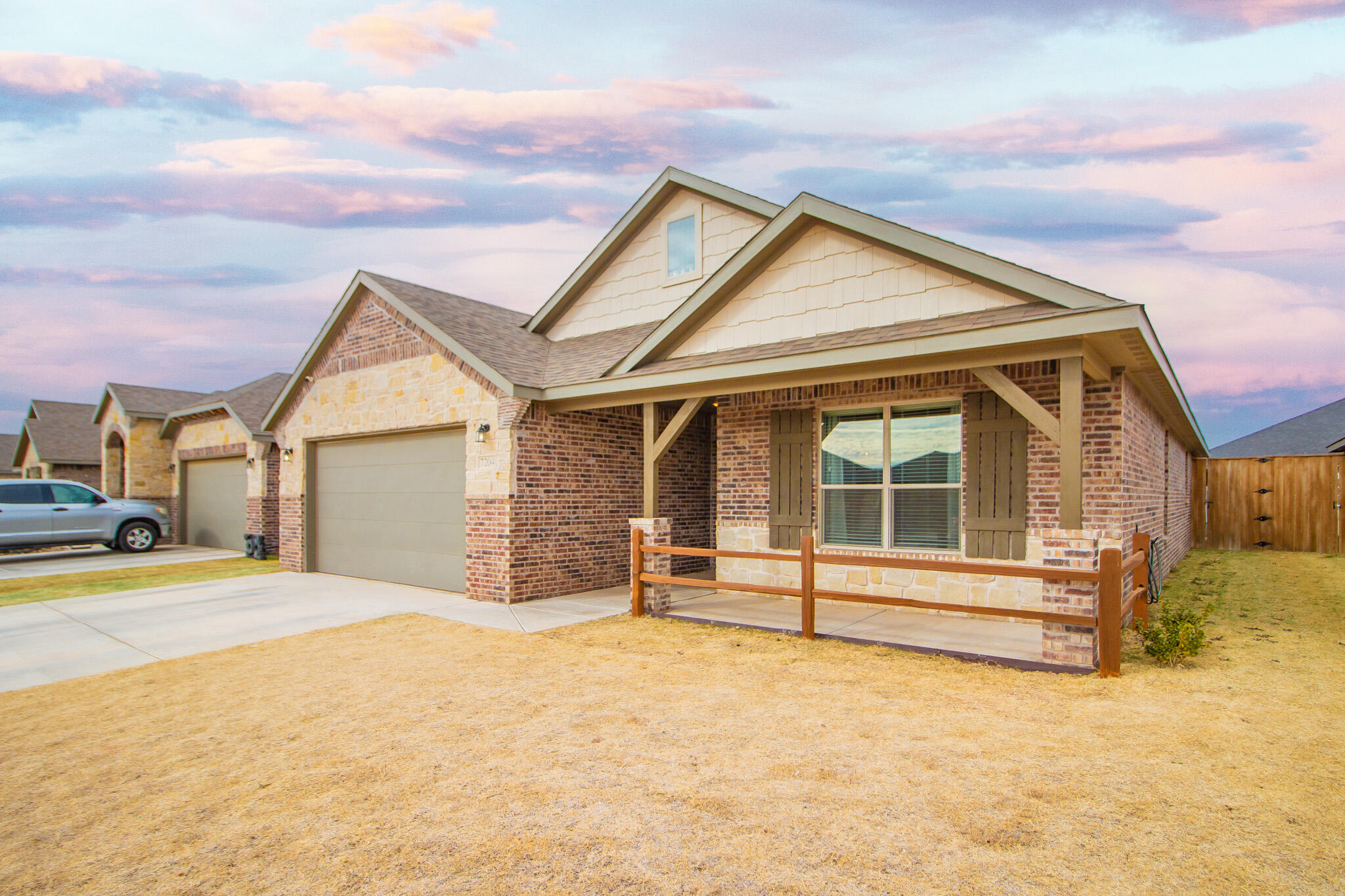 7204 23rd Street Lubbock, TX 79407 - Photo 2 of 33 2