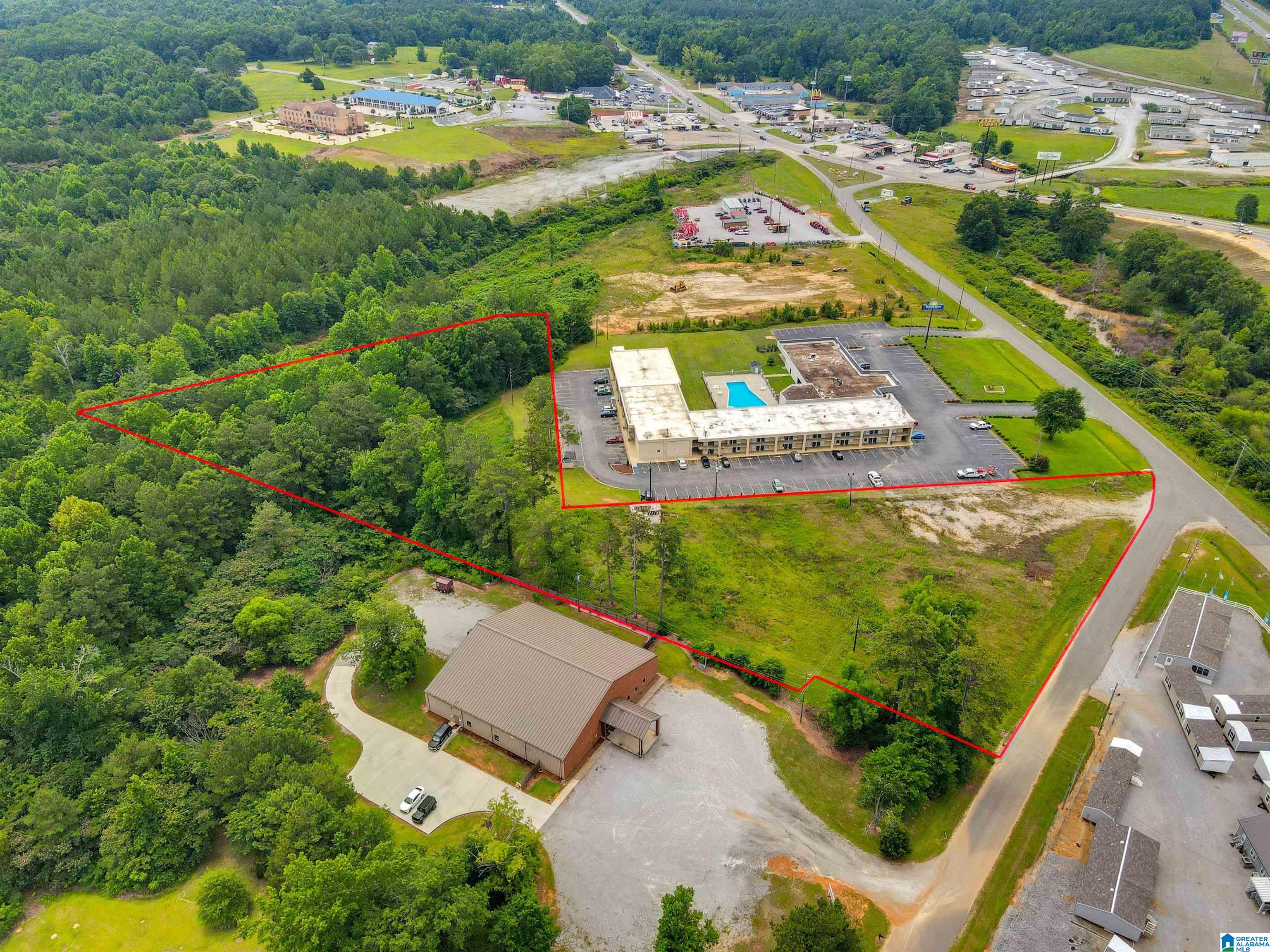 Holiday Inn Drive, Unit 1 Clanton, AL 35046 - Photo 2 of 4