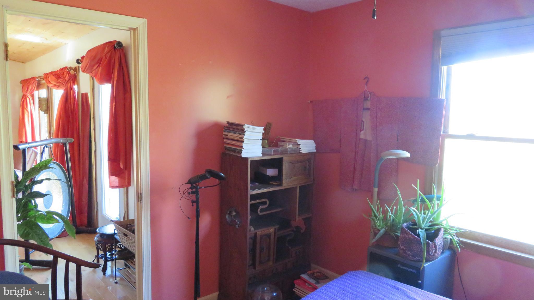 55 West View Lane Castleton, VA 22716 - Photo 26 of 64 First Bedroom