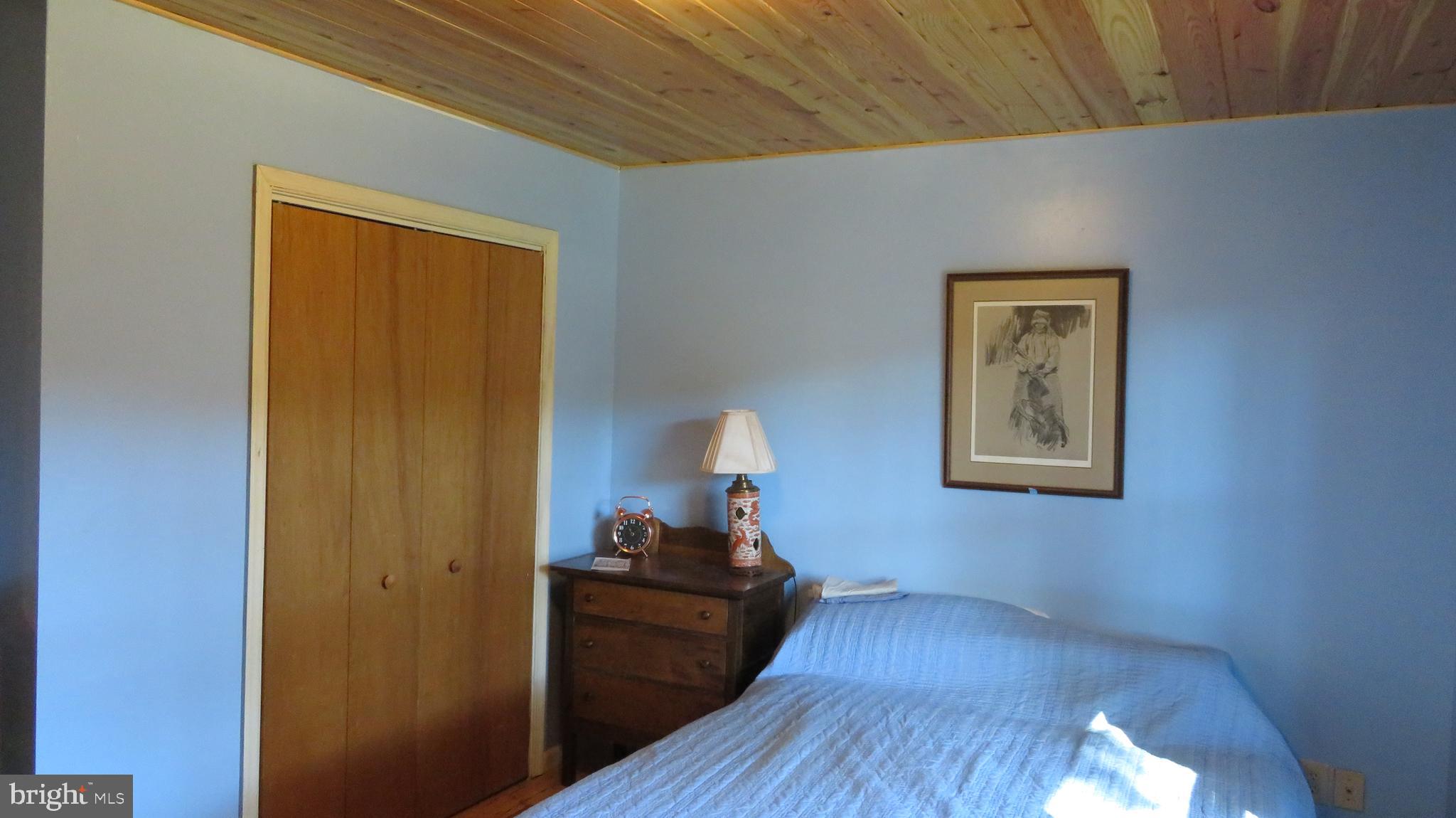 55 West View Lane Castleton, VA 22716 - Photo 29 of 64 Second Bedroom
