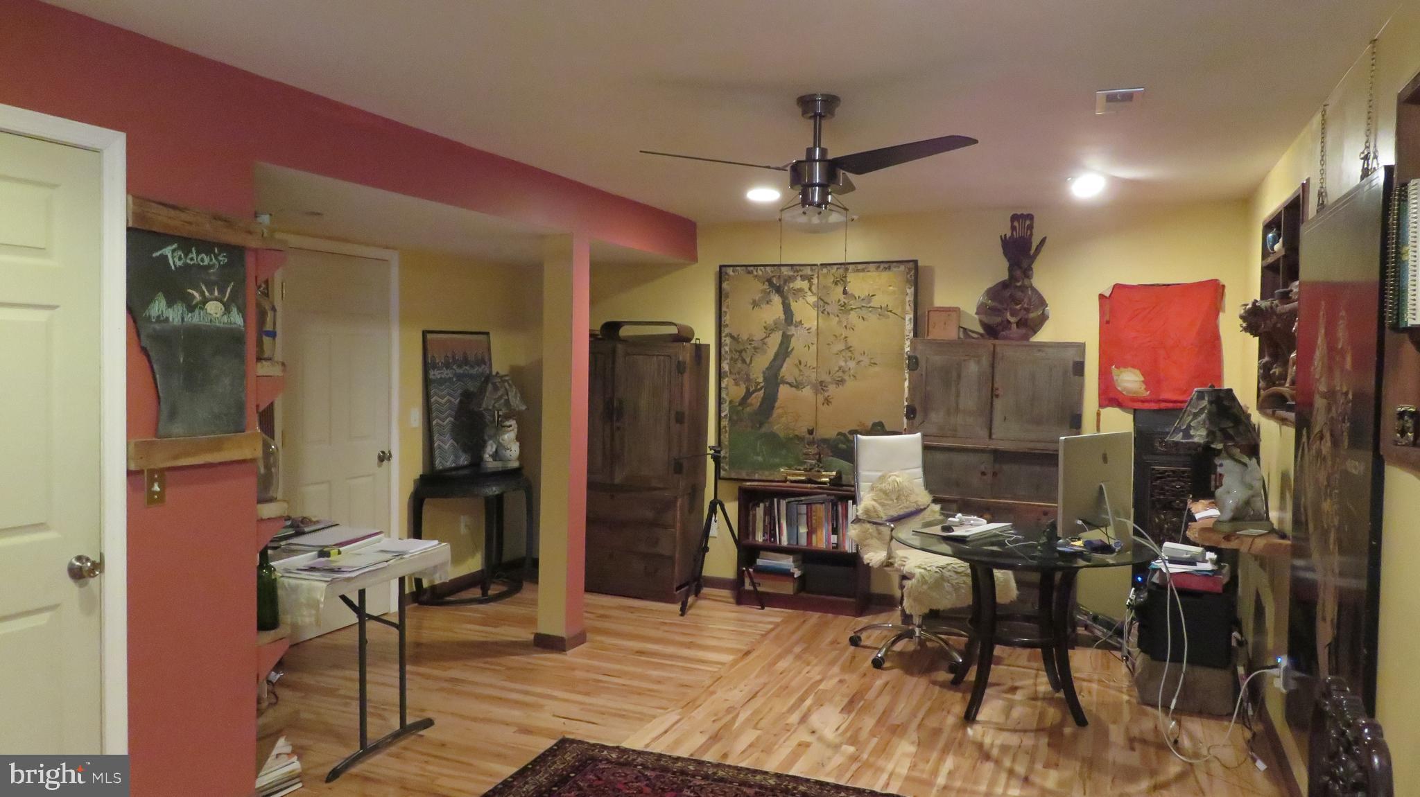 55 West View Lane Castleton, VA 22716 - Photo 41 of 64 Office area