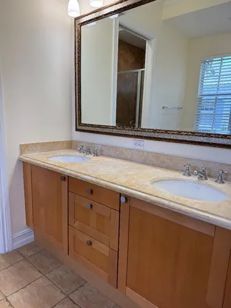 $5,500 | 304 West Mallory Circle, Delray Beach, FL 33483