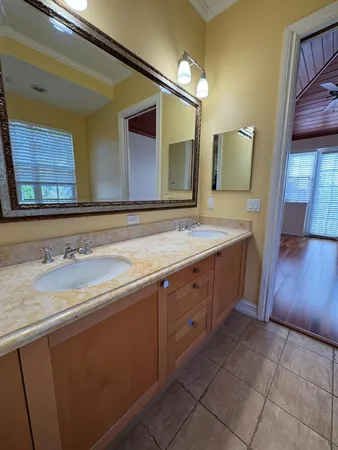 $5,500 | 304 West Mallory Circle, Delray Beach, FL 33483