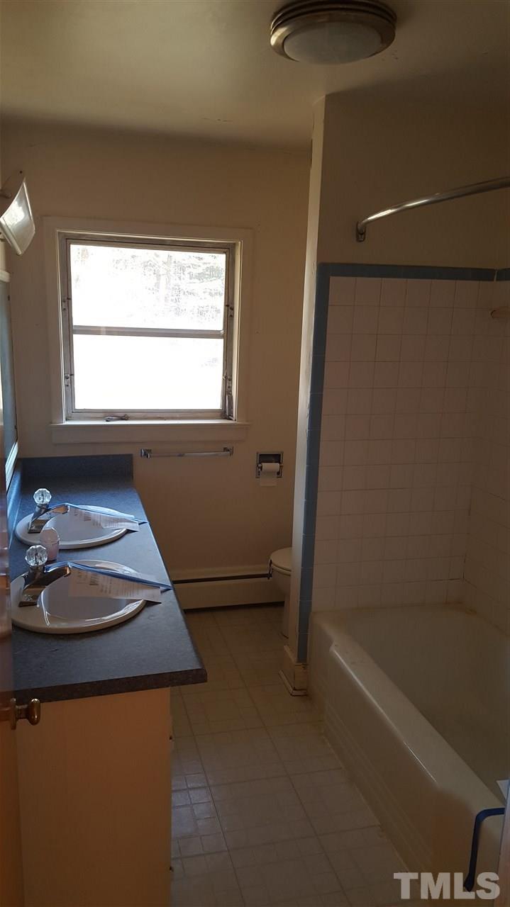 430 Goodwin Road Durham, NC 27712 - Photo 3 of 9