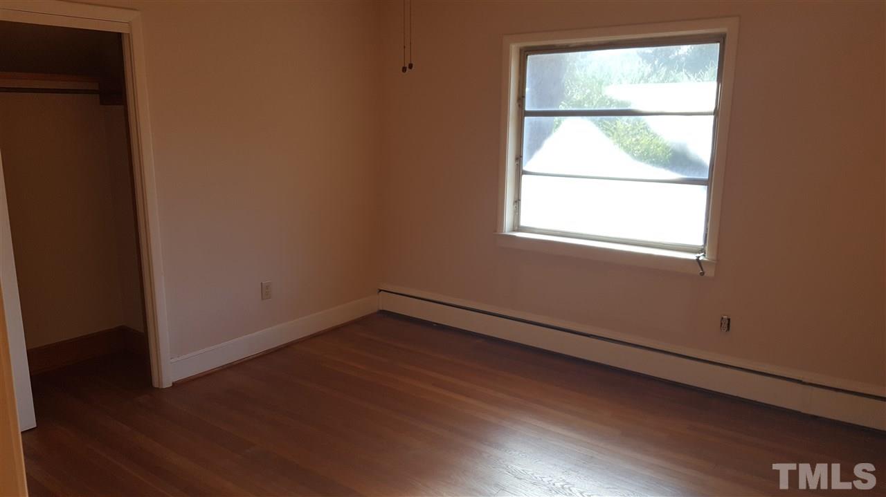 430 Goodwin Road Durham, NC 27712 - Photo 4 of 9
