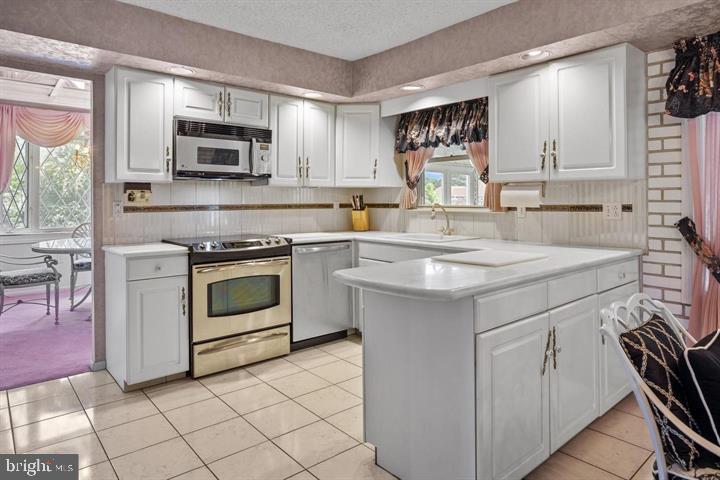 64 Cherokee Road Richboro, PA 18954 - Photo 8 of 24 Gallery Image 8