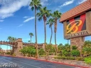 $1,200 | 5081 River Glen Drive, Unit 119, Las Vegas, NV 89103