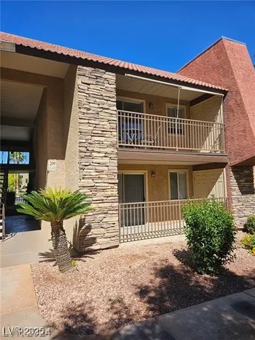$1,150 | 5081 River Glen Drive, Unit 119, Las Vegas, NV 89103