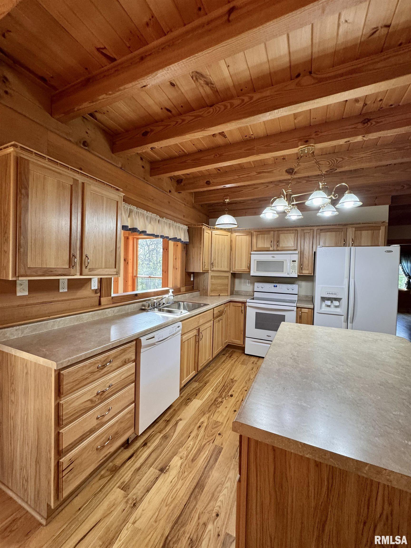 12795 North 1050th Road Macomb, IL 61455 - Photo 12 of 51
