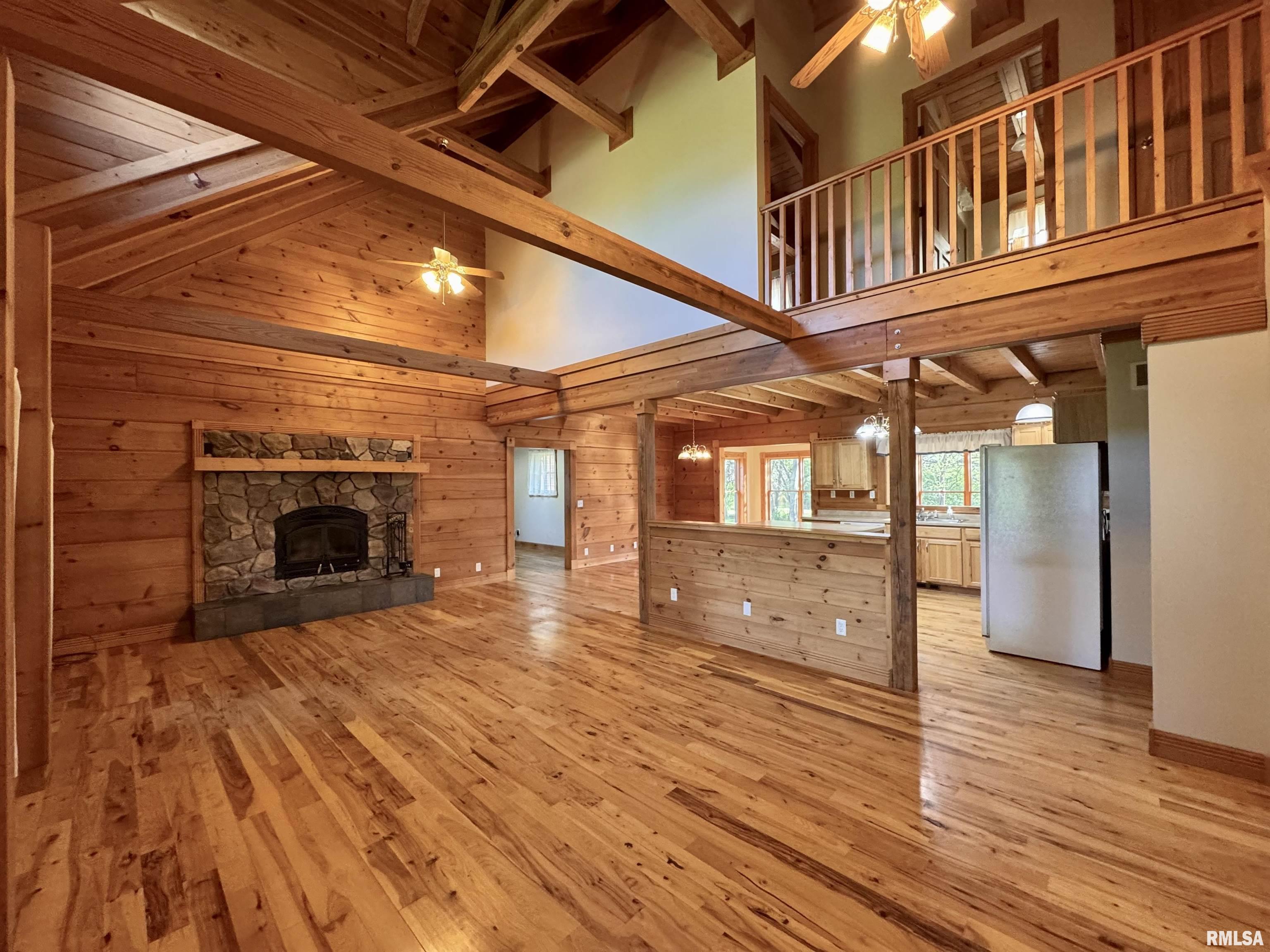 12795 North 1050th Road Macomb, IL 61455 - Photo 5 of 51