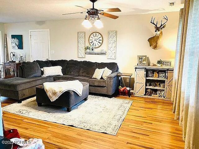 1725 Pony Farm Road Jacksonville, NC 28540 - Photo 3 of 13 5831ee7939acf590246616403bb197f0-uncropp