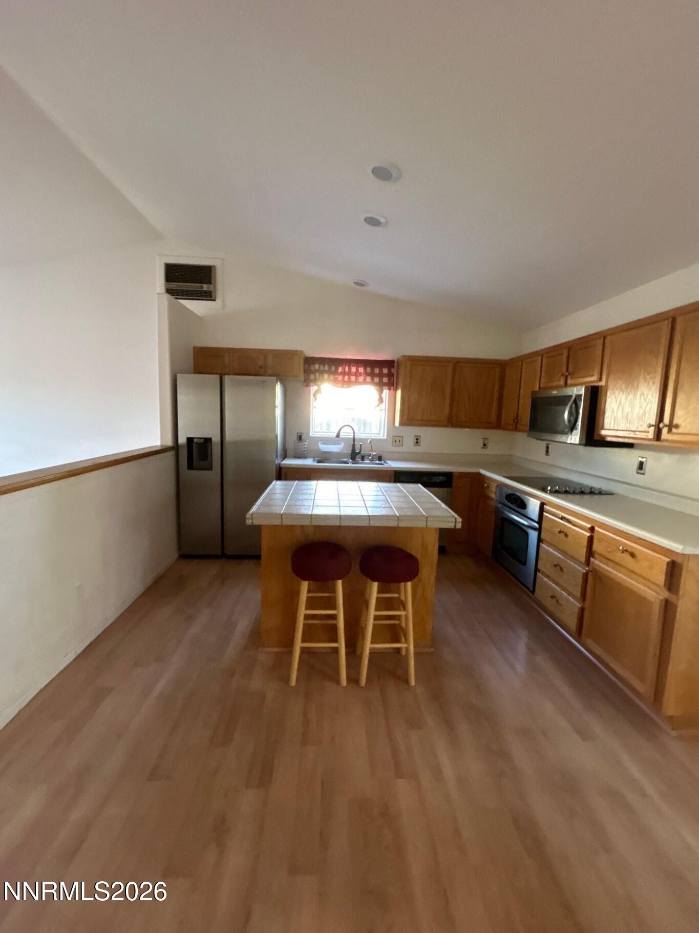 559 Nader Way Fernley, NV 89408 - Photo 5 of 20 46-Jun 12 2024 08_45pm-DG3o