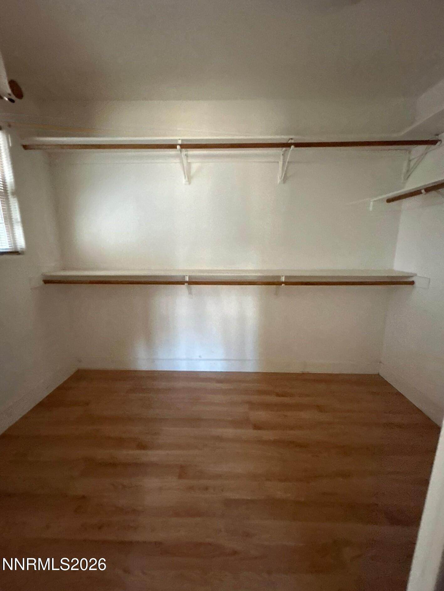 559 Nader Way Fernley, NV 89408 - Photo 10 of 20 21-Jun 12 2024 08_42pm-ZH7j