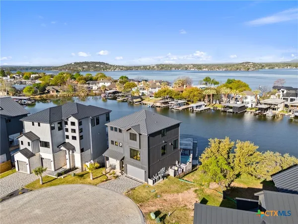$2,395,000 | 175 Pointview Drive, Marble Falls, TX 78654