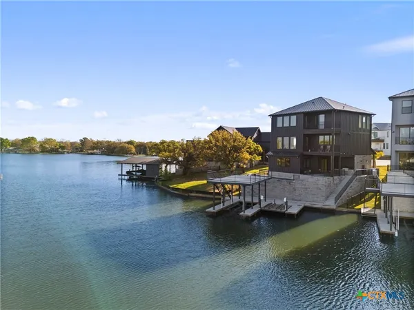 $2,395,000 | 175 Pointview Drive, Marble Falls, TX 78654