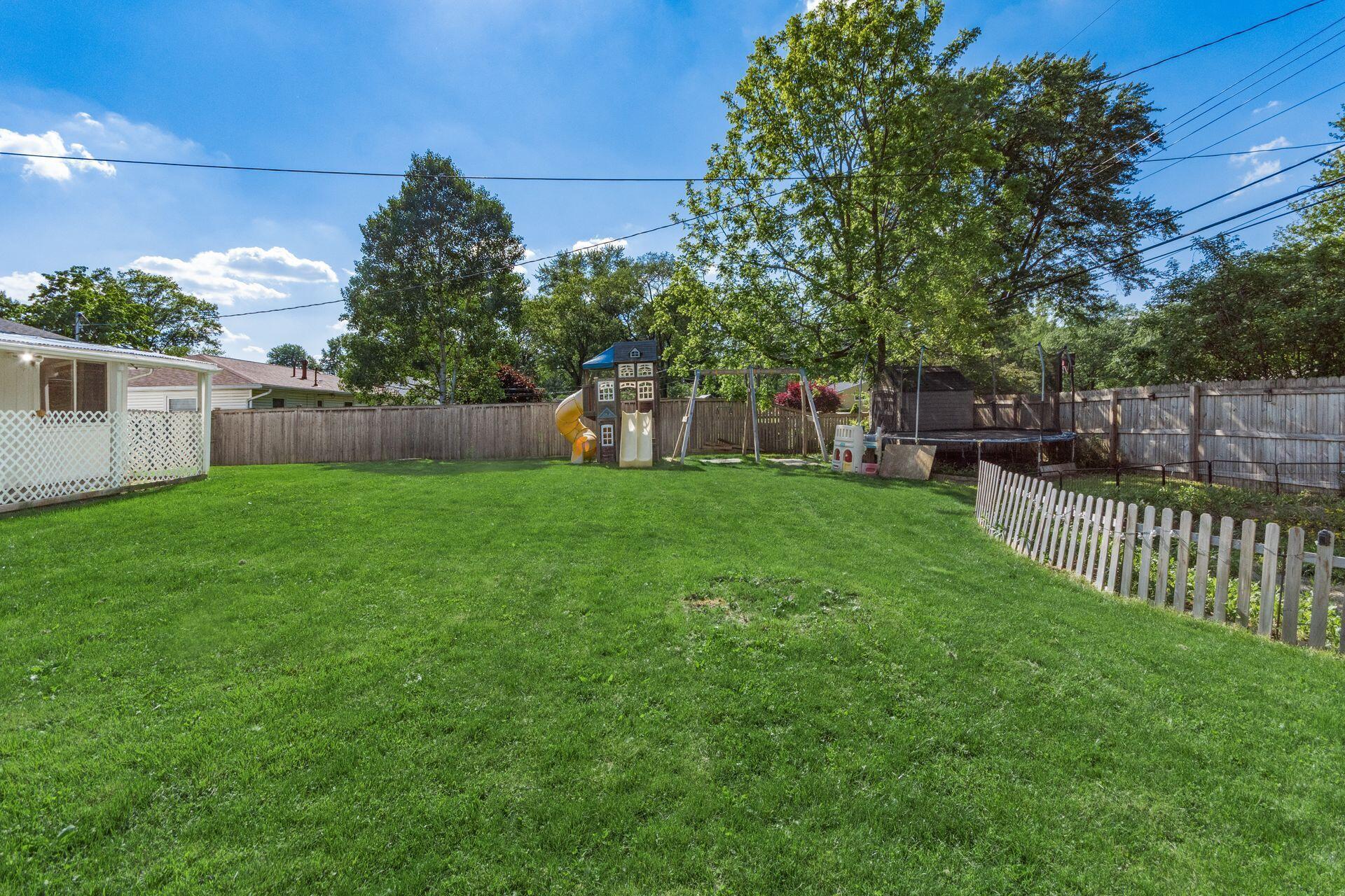 418 Hermitage Road Columbus, OH 43230 - Photo 43 of 47 43
