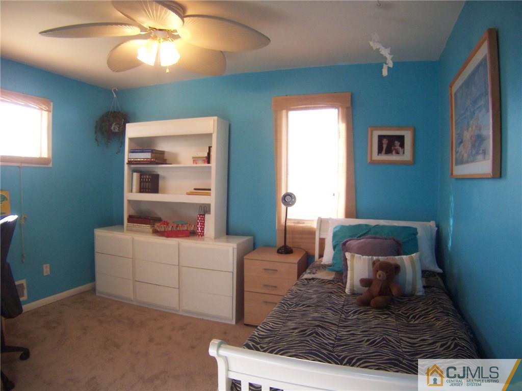 95 Preston Road Colonia, NJ 07067 - Photo 14 of 24 Gallery Image 14