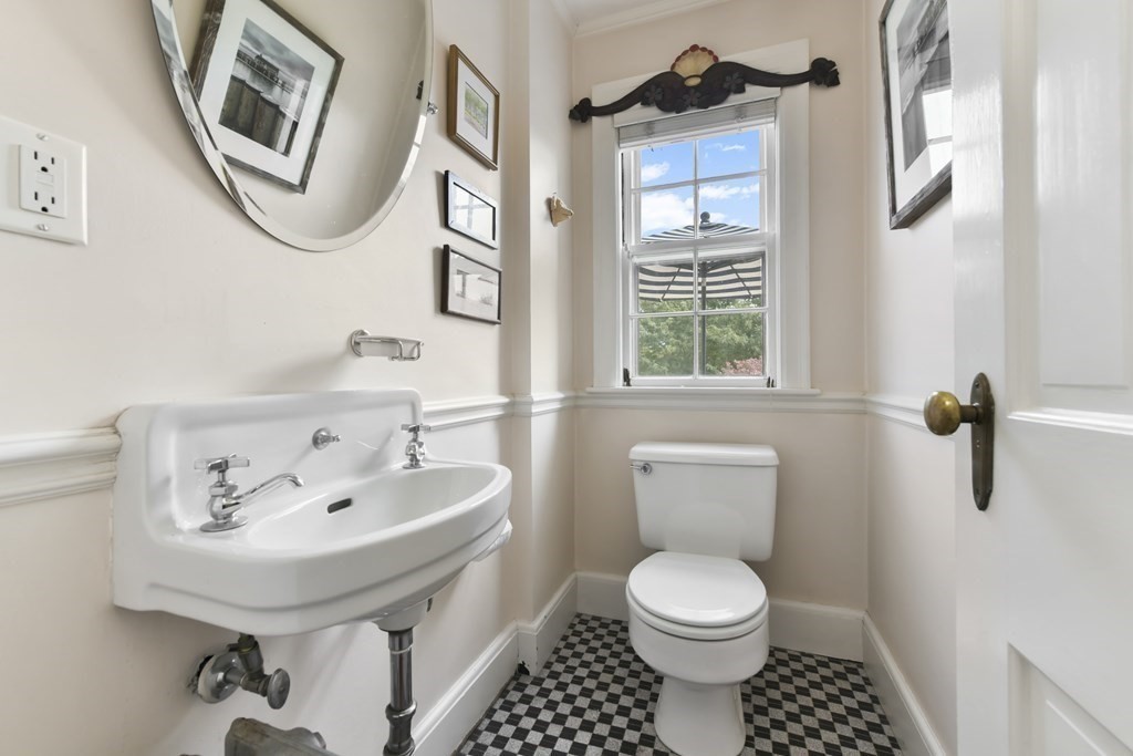 187 Lewis Road Belmont, MA 02478 - Photo 6 of 25 Gallery Image 6