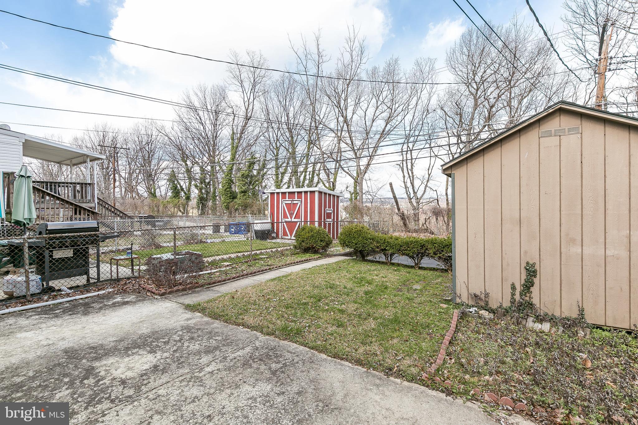 1062 Elm Road Baltimore, MD 21227 - Photo 27 of 31