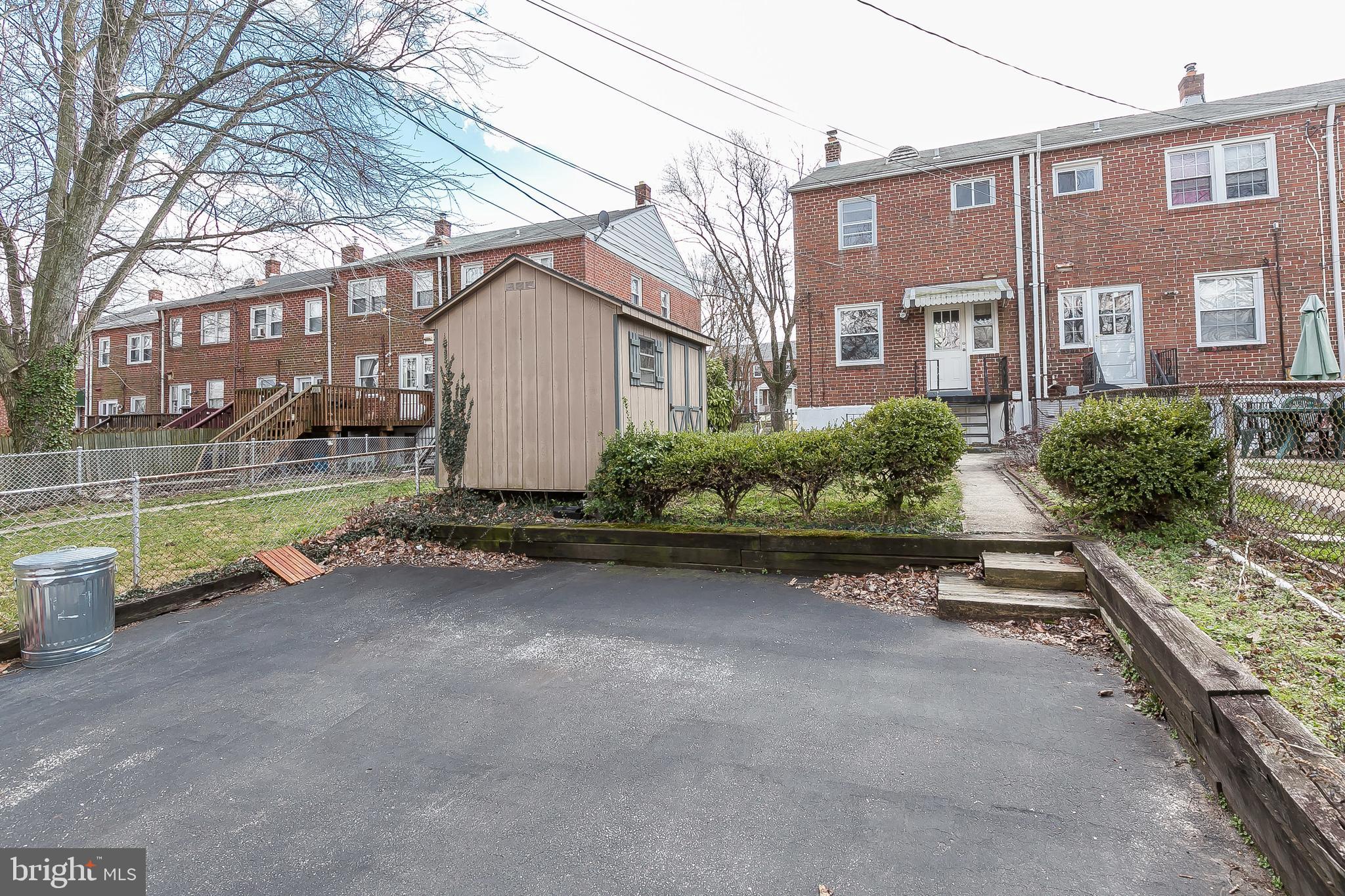 1062 Elm Road Baltimore, MD 21227 - Photo 29 of 31