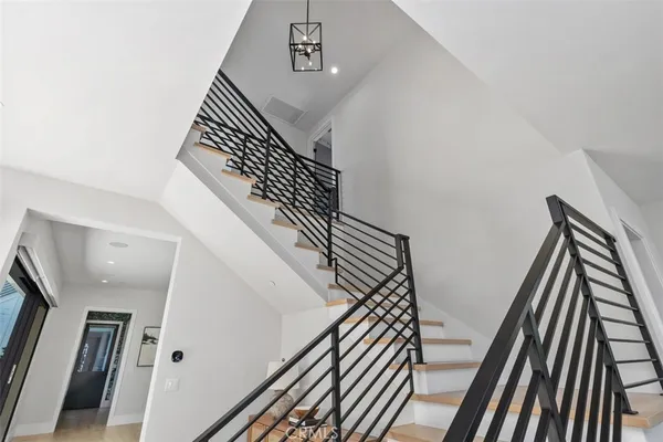 $4,999,000 | 175 Costa Mesa Street, Costa Mesa, CA 92627