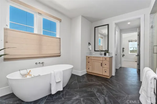 $4,999,000 | 175 Costa Mesa Street, Costa Mesa, CA 92627