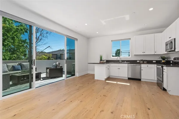$4,999,000 | 175 Costa Mesa Street, Costa Mesa, CA 92627