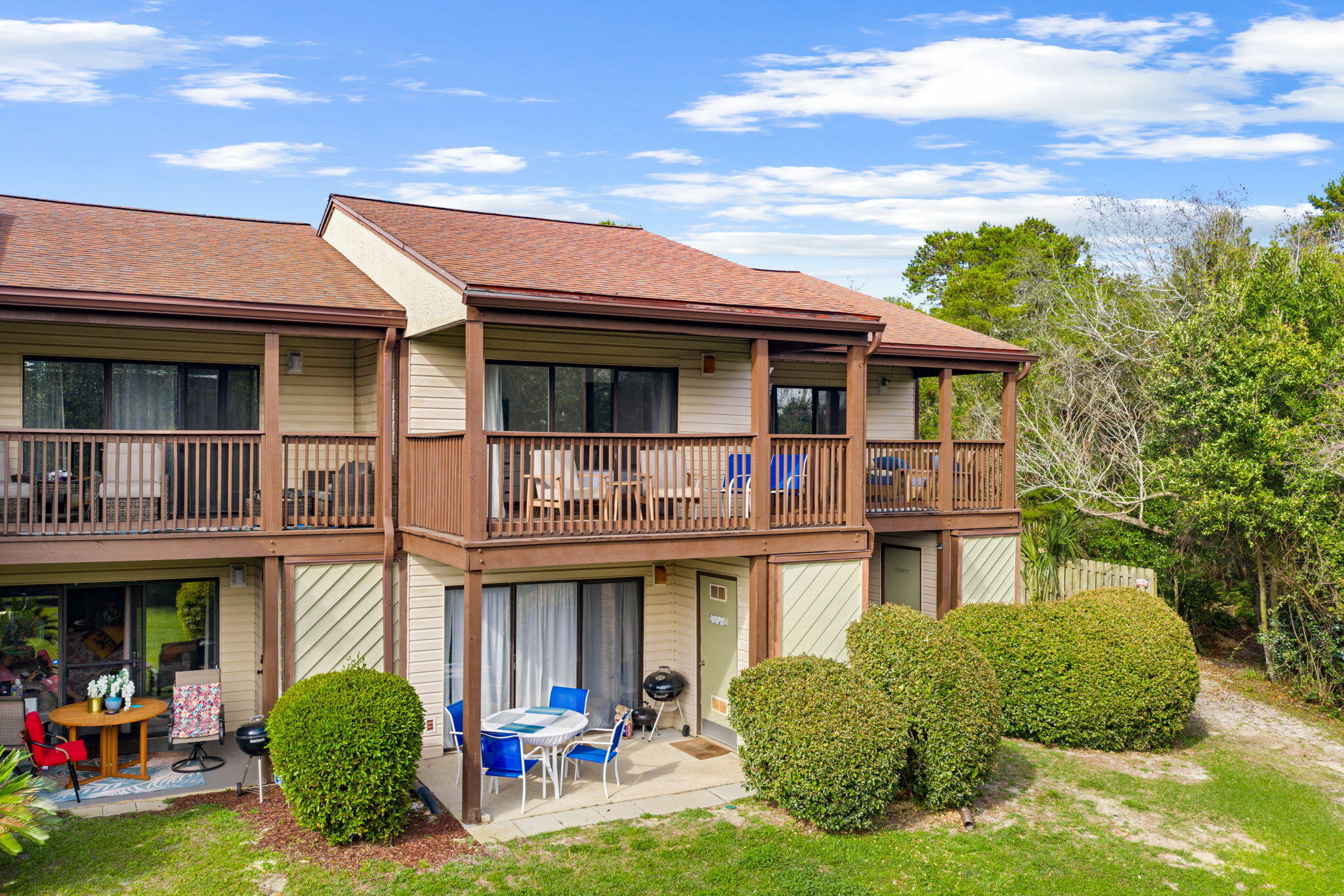 17620 Front Beach Road, Unit J2 Panama City Beach, FL 32413 - Photo 29 of 30 a view of a car park in front of building