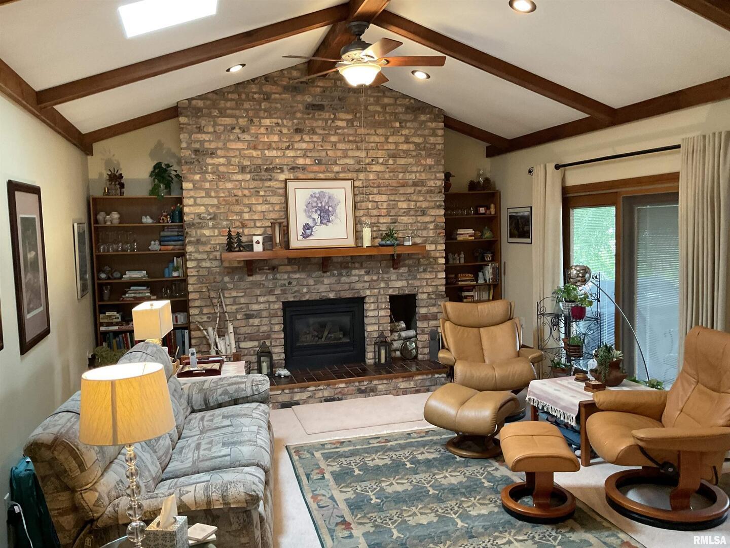 809 West Spring Street Eldridge, IA 52748 - Photo 16 of 50 Gallery Image 16