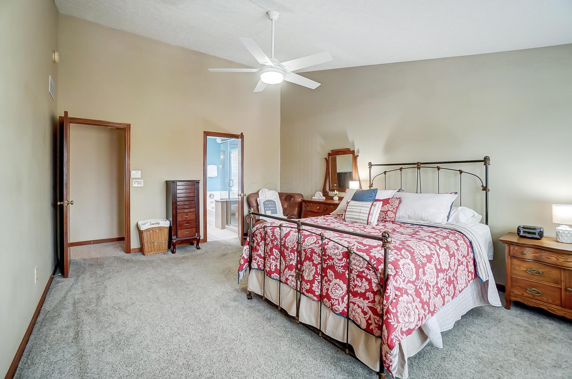5337 Sutter Home Road Hilliard, OH 43026 - Photo 25 of 72 Owner's suite