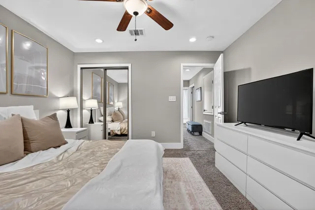 $204,500 | 935 La Posada Drive, Unit 128, Austin, TX 78752