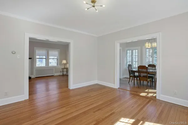 $6,400 | 10 Robins Road, New Rochelle, NY 10801