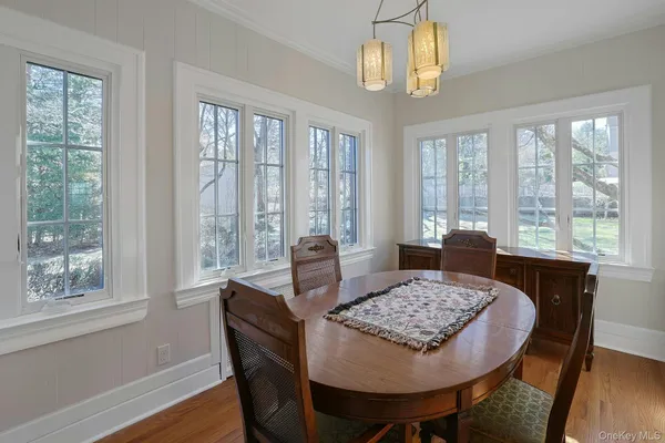 $6,400 | 10 Robins Road, New Rochelle, NY 10801