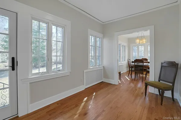 $6,400 | 10 Robins Road, New Rochelle, NY 10801