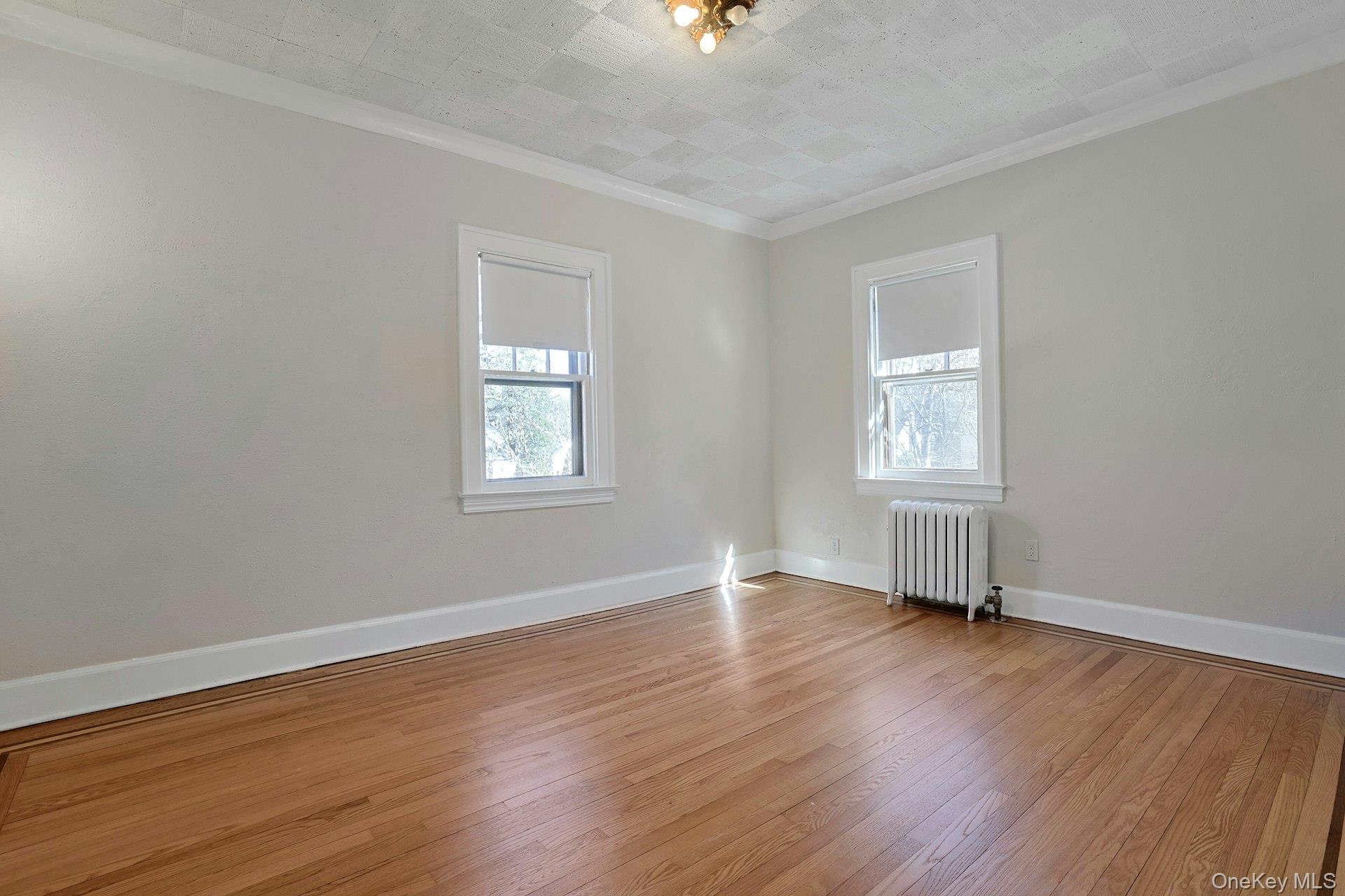 10 Robins Road New Rochelle, NY 10801 - Photo 19 of 24