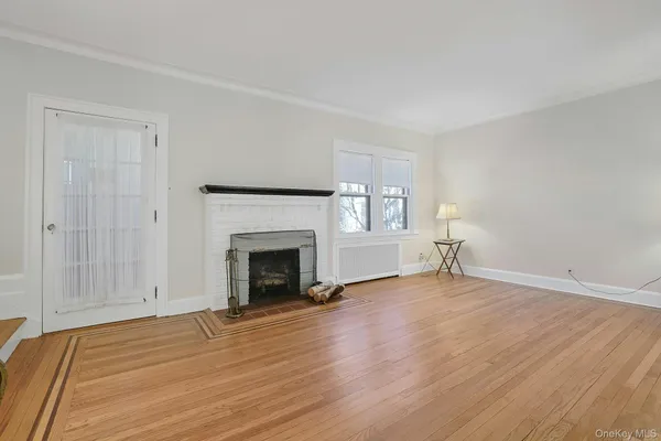$6,400 | 10 Robins Road, New Rochelle, NY 10801