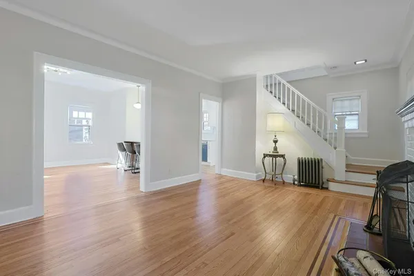 $6,400 | 10 Robins Road, New Rochelle, NY 10801