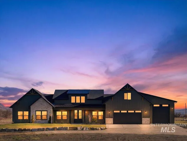 $948,000 | 2240 Little Rock Road, Emmett, ID 83617